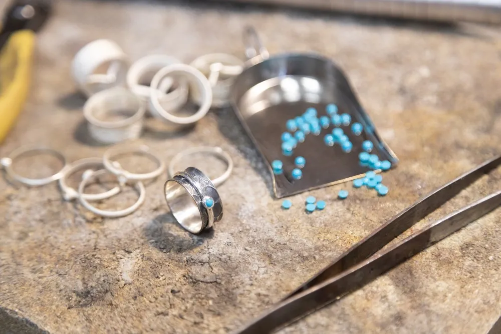 Бирюза: история, свойства, подделки Бирюза: история, свойства, подделки